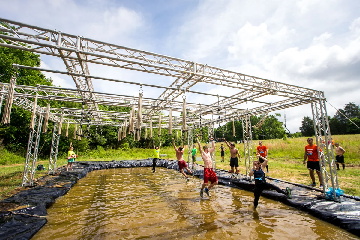 Savage Race obstacle course — website photo selection