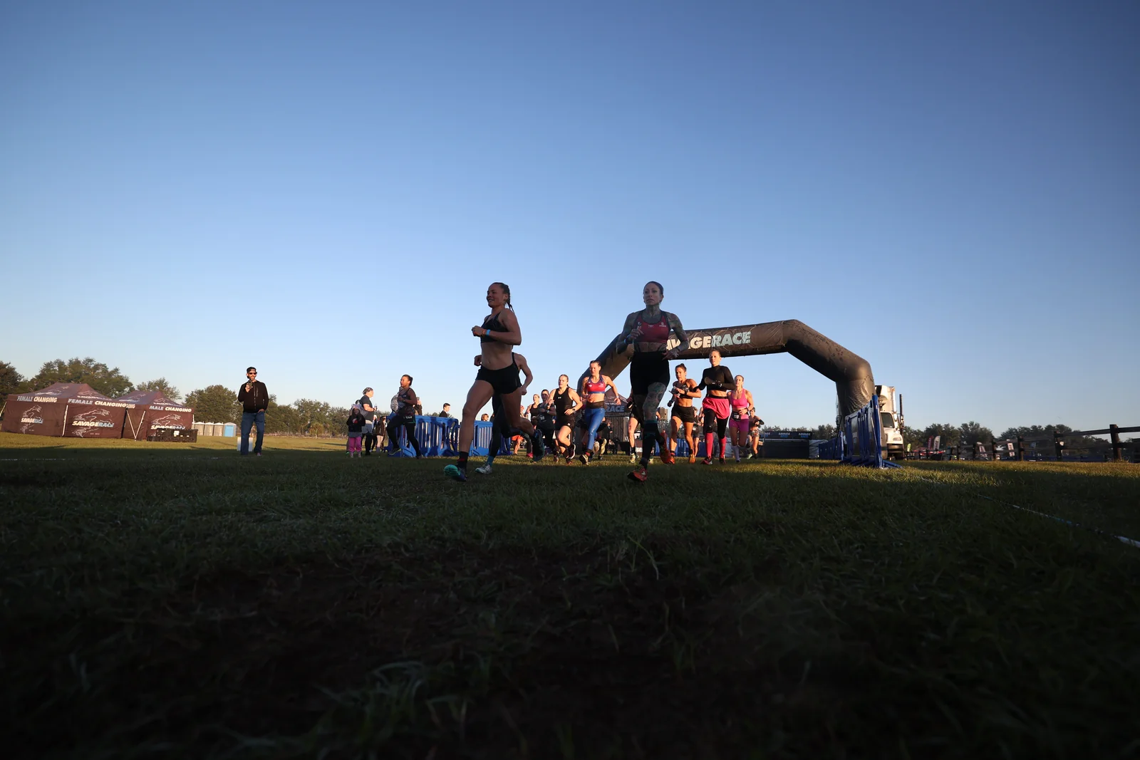 Racers spread out across the field after the start